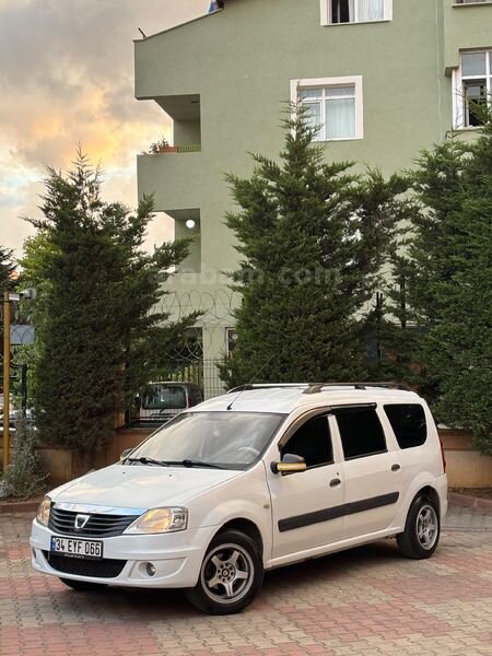Sahibinden Dacia Logan 1.5 dCi MCV Ambiance 2010 Model İstanbul 130.000 km Beyaz