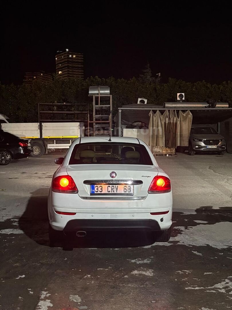 Sahibinden Fiat Linea 1.3 Multijet Easy 2013 Model İstanbul 191.000 km Beyaz 3