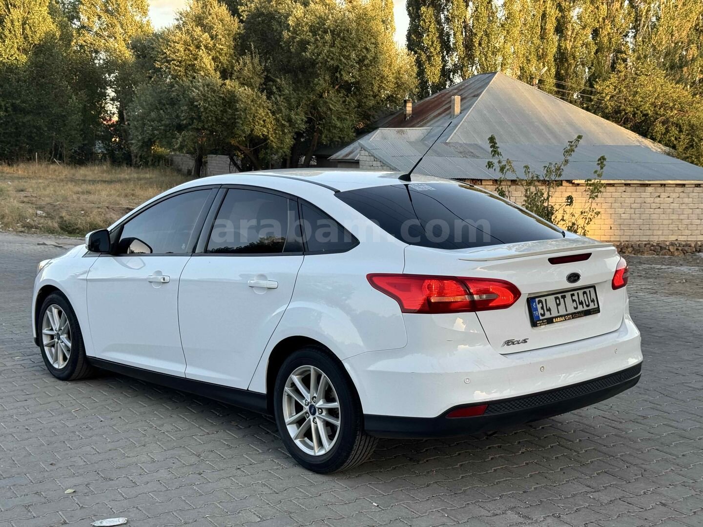 Sahibinden Ford Focus 1.6 TDCi Trend X 2016 Model Ağrı 255.000 km Beyaz 6