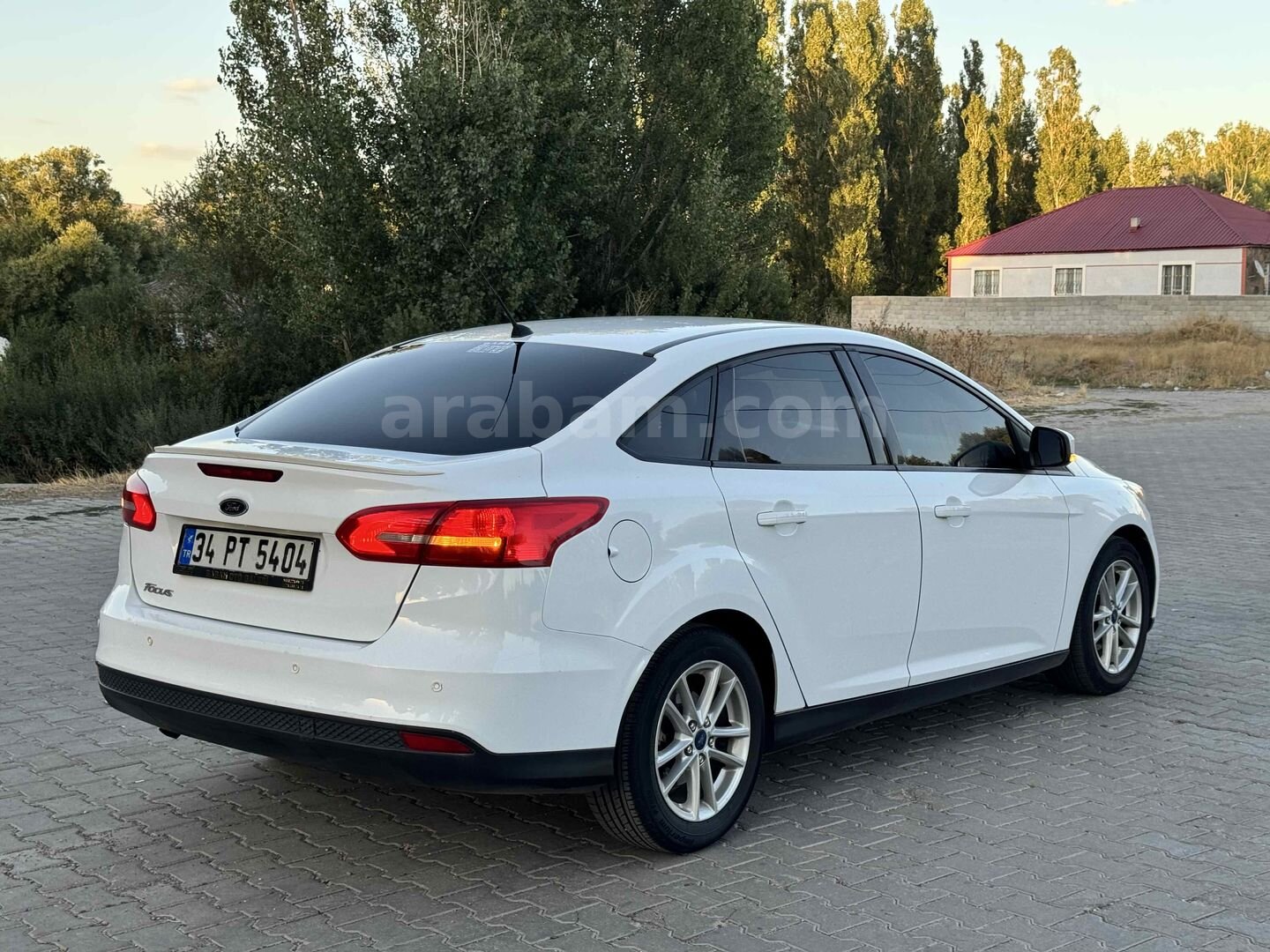 Sahibinden Ford Focus 1.6 TDCi Trend X 2016 Model Ağrı 255.000 km Beyaz 5