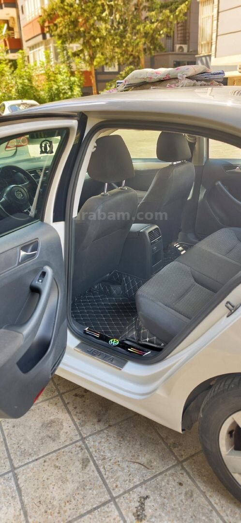 Sahibinden Volkswagen Jetta 1.4 TSi Trendline 2012 Model Şanlıurfa 180.000 km Beyaz 6