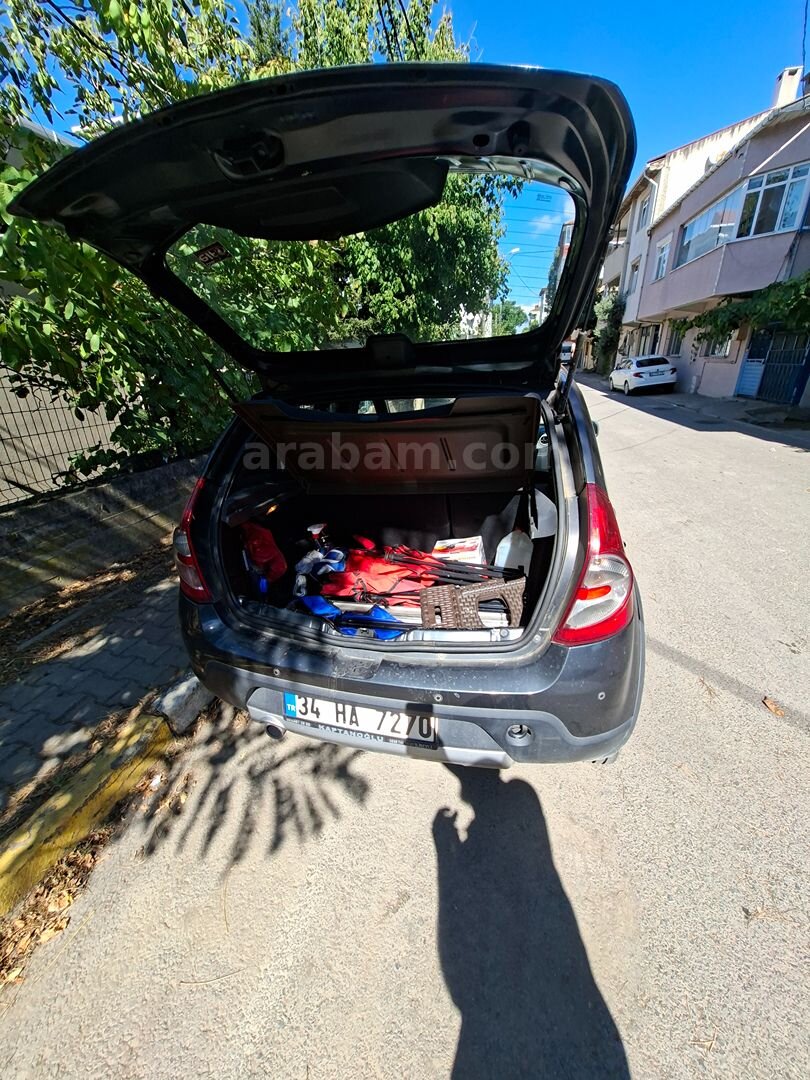 Sahibinden Dacia Sandero 1.5 dCi Stepway 2011 Model İstanbul 167.000 km Füme 1