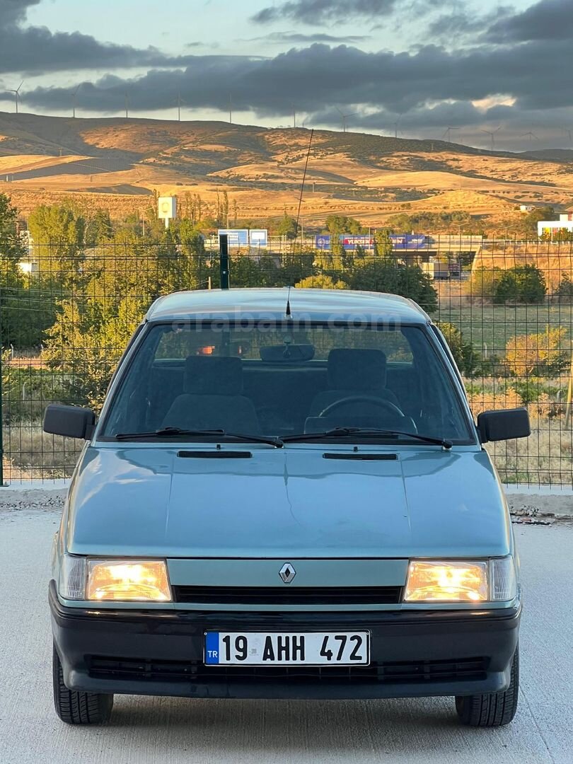 Galeriden Renault R 9 1.4 Broadway 1995 Model Amasya 242.000 km Yeşil 3