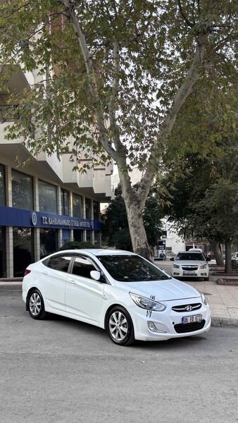 Sahibinden Hyundai Accent Blue 1.6 CRDI Mode Plus 2015 Model