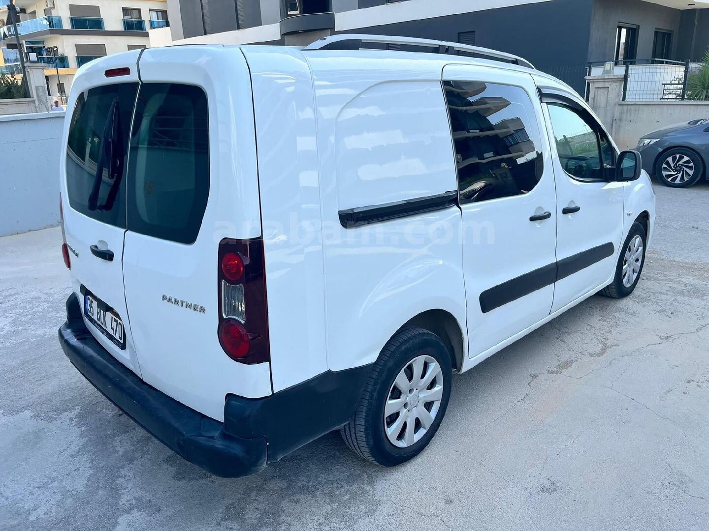 ACİL404950TL2015 PARTNER 1.6 HDİ KLIMALI UZUN YENİ KASA BAKİMLİ 4