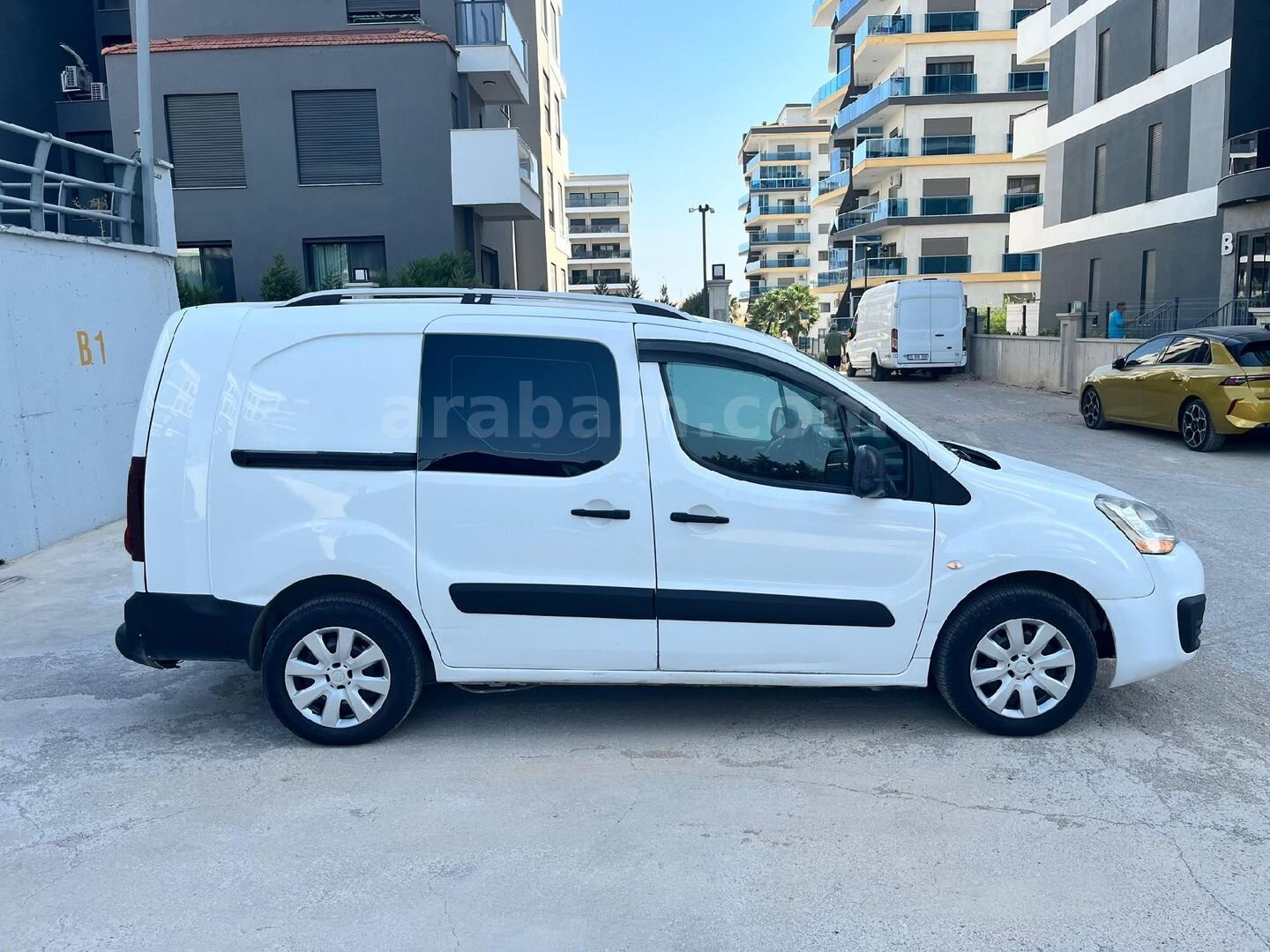 ACİL404950TL2015 PARTNER 1.6 HDİ KLIMALI UZUN YENİ KASA BAKİMLİ 7