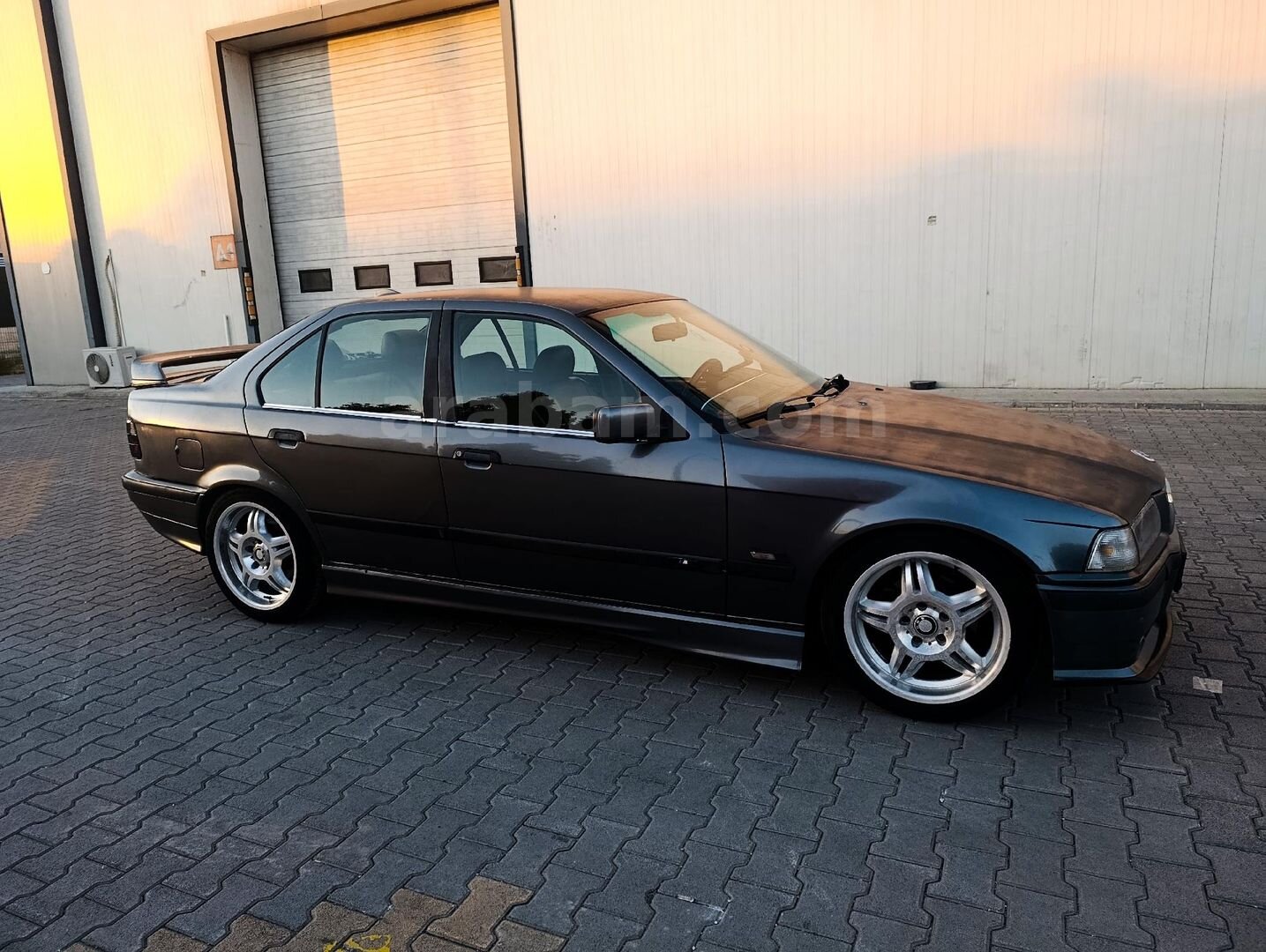 Sahibinden BMW 3 Serisi 320i 1991 Model Konya 252.000 km Gri 3