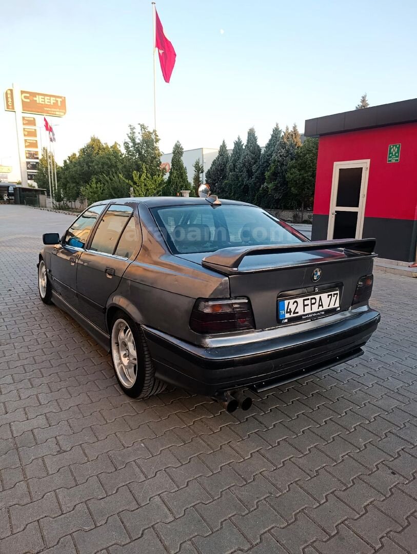 Sahibinden BMW 3 Serisi 320i 1991 Model Konya 252.000 km Gri 7