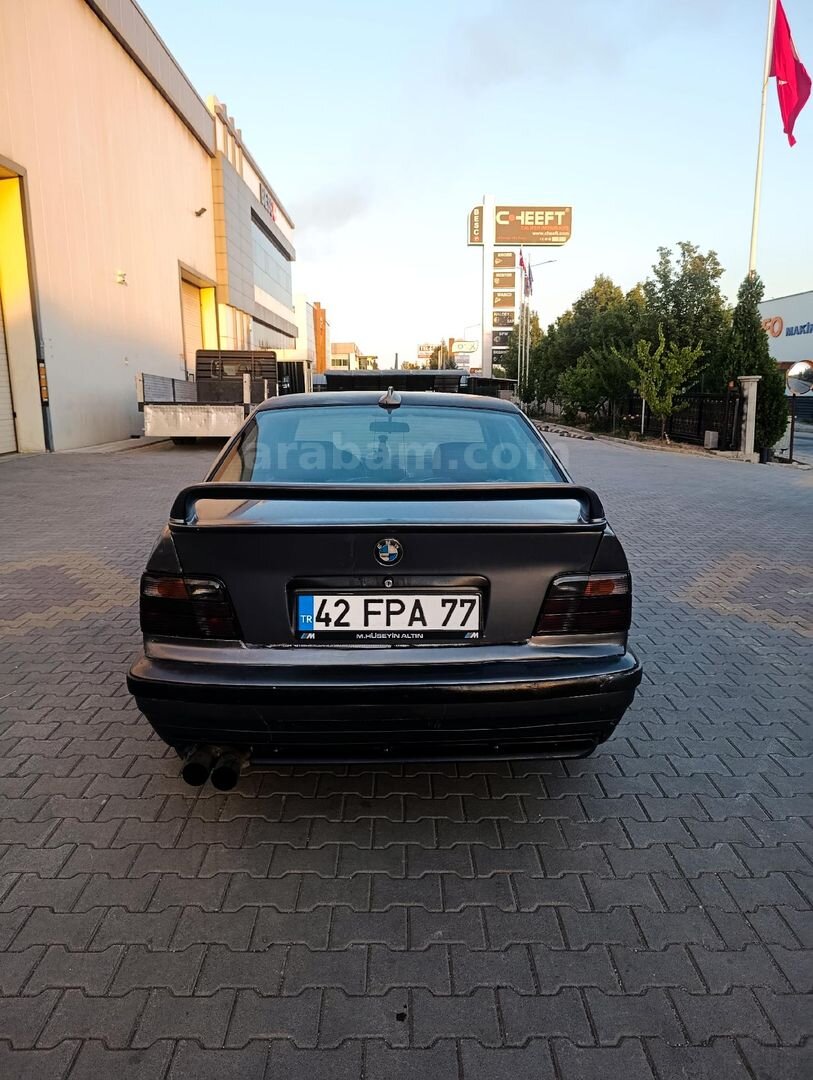 Sahibinden BMW 3 Serisi 320i 1991 Model Konya 252.000 km Gri 5