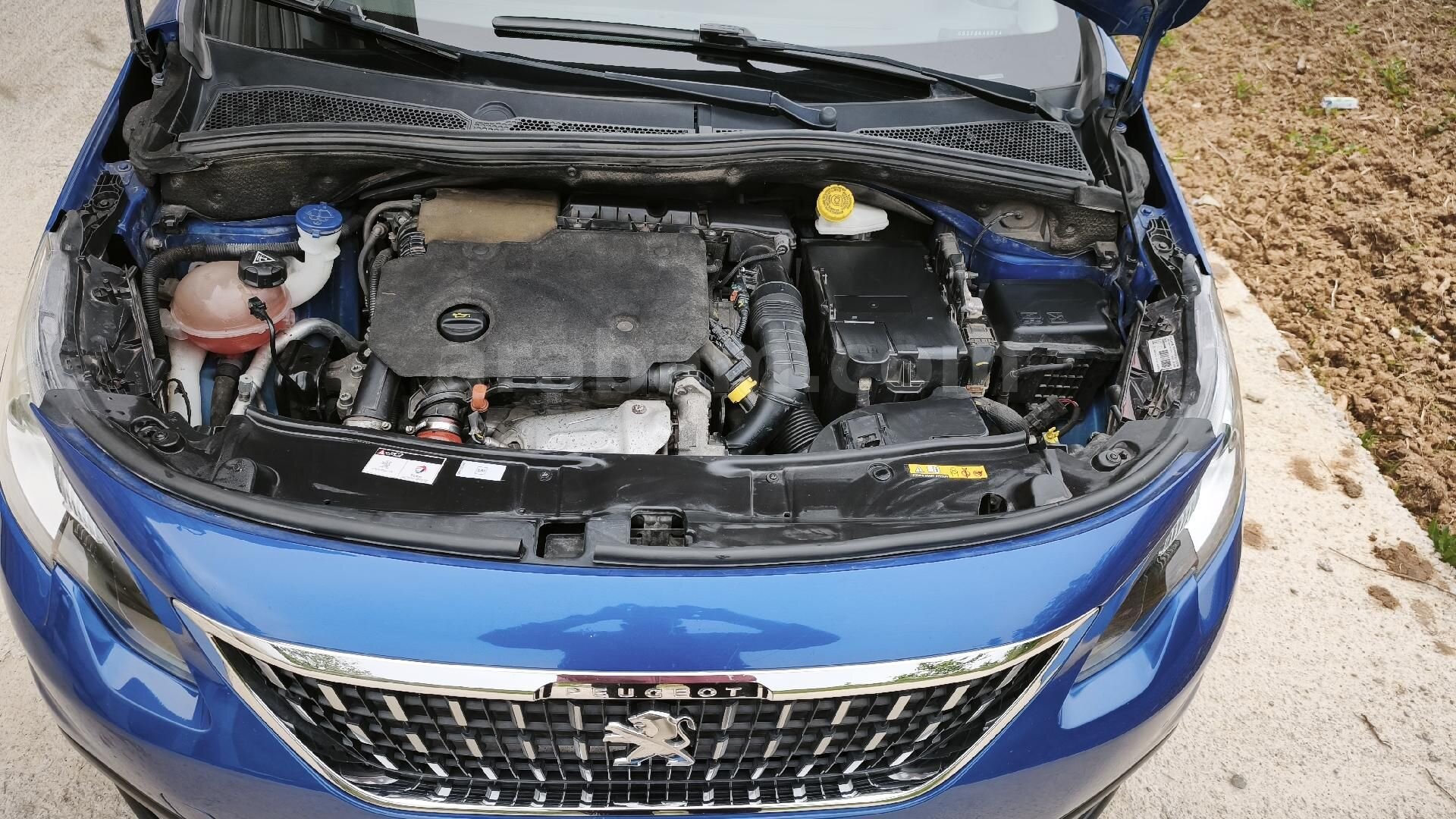 Sahibinden Peugeot 2008 1.5 BlueHDI Allure 2019 Model Mavi (metalik) 5