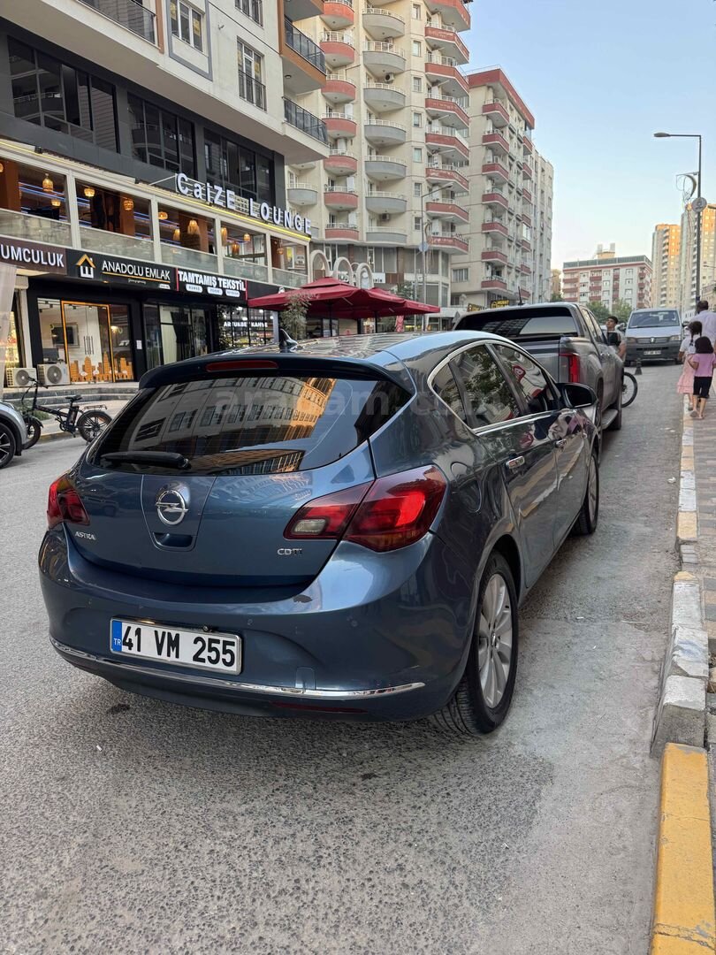Sahibinden Opel Astra 1.6 CDTI Cosmo 2014 Model 4