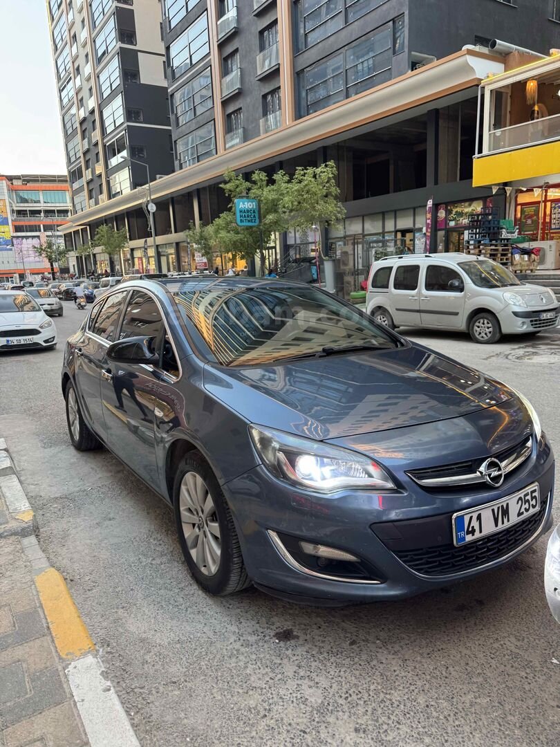 Sahibinden Opel Astra 1.6 CDTI Cosmo 2014 Model 7