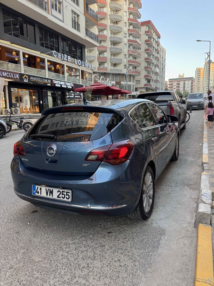 Sahibinden Opel Astra 1.6 CDTI Cosmo 2014 Model 5