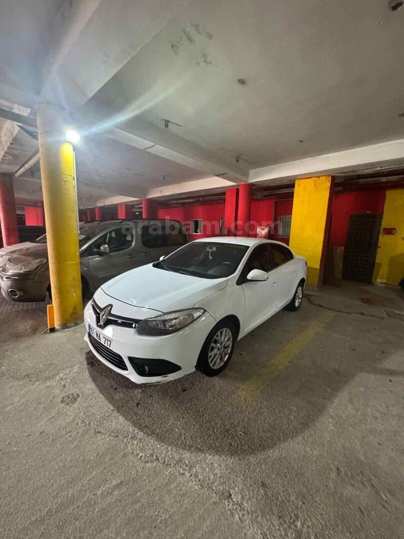 Sahibinden Renault Fluence 1.5 dCi Business 2015 Model Kocaeli 258.000 km Beyaz 6