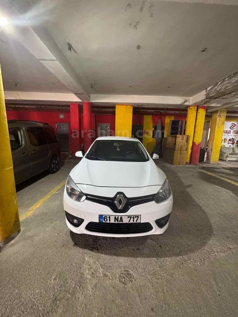 Sahibinden Renault Fluence 1.5 dCi Business 2015 Model Kocaeli 258.000 km Beyaz 7