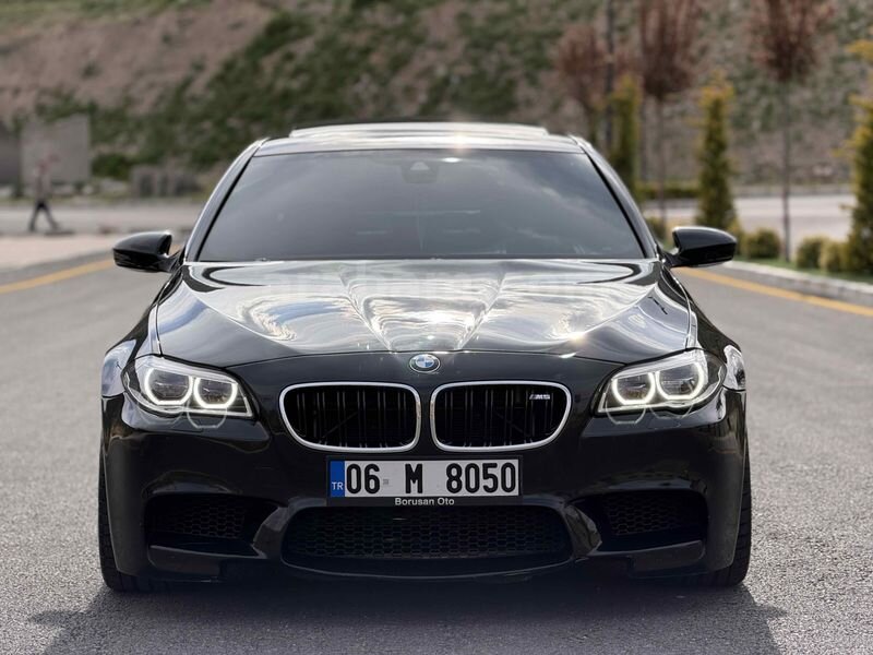 Sahibinden BMW M Serisi M5 2013 Model Nevşehir 142.000 km Siyah 1