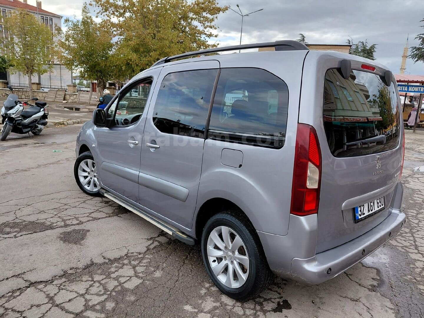 Sahibinden Peugeot Partner 1.6 HDI Allure 2017 Model Isparta 6