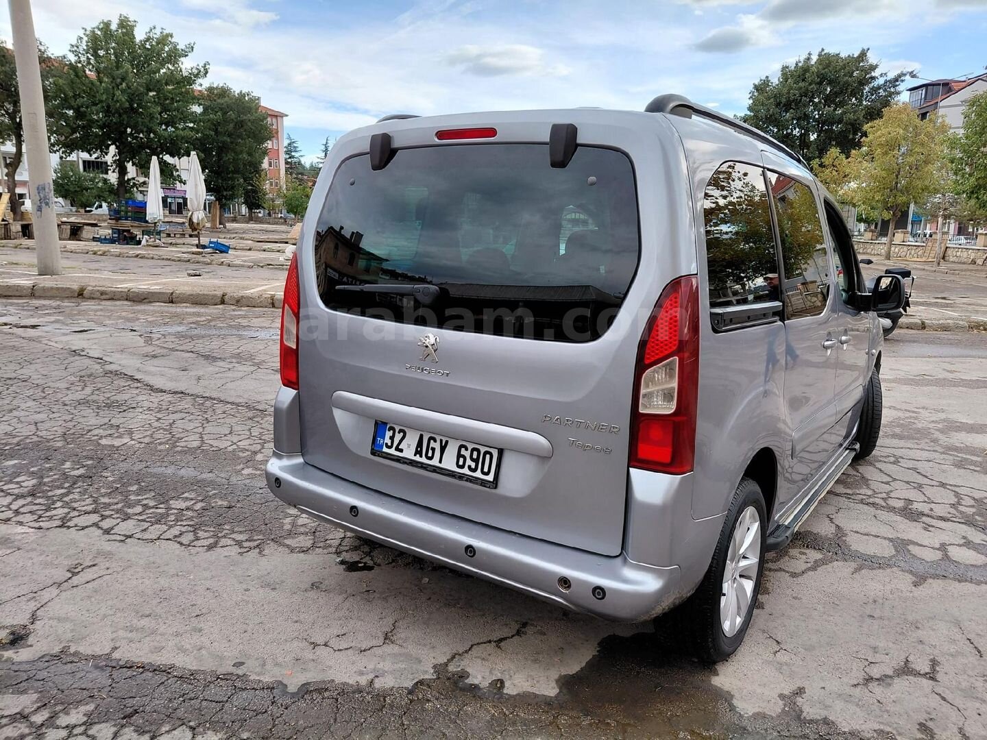 Sahibinden Peugeot Partner 1.6 HDI Allure 2017 Model Isparta 4