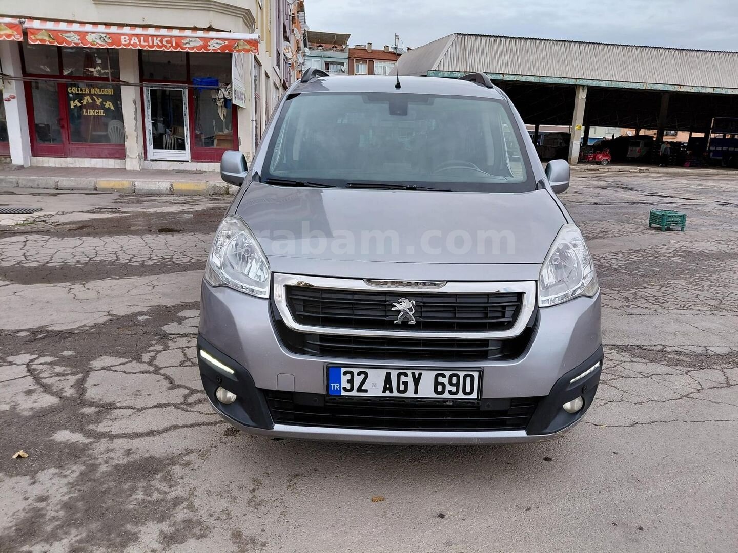 Sahibinden Peugeot Partner 1.6 HDI Allure 2017 Model Isparta 3