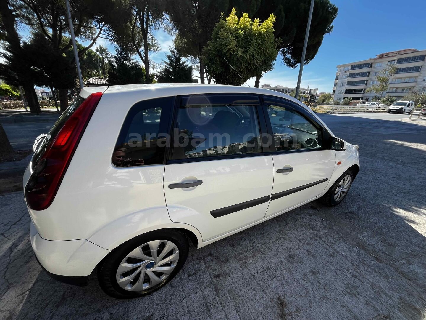 Sahibinden Ford Fiesta 1.4 TDCi Comfort 2006 Model Balıkesir 262.000 km Beyaz 7