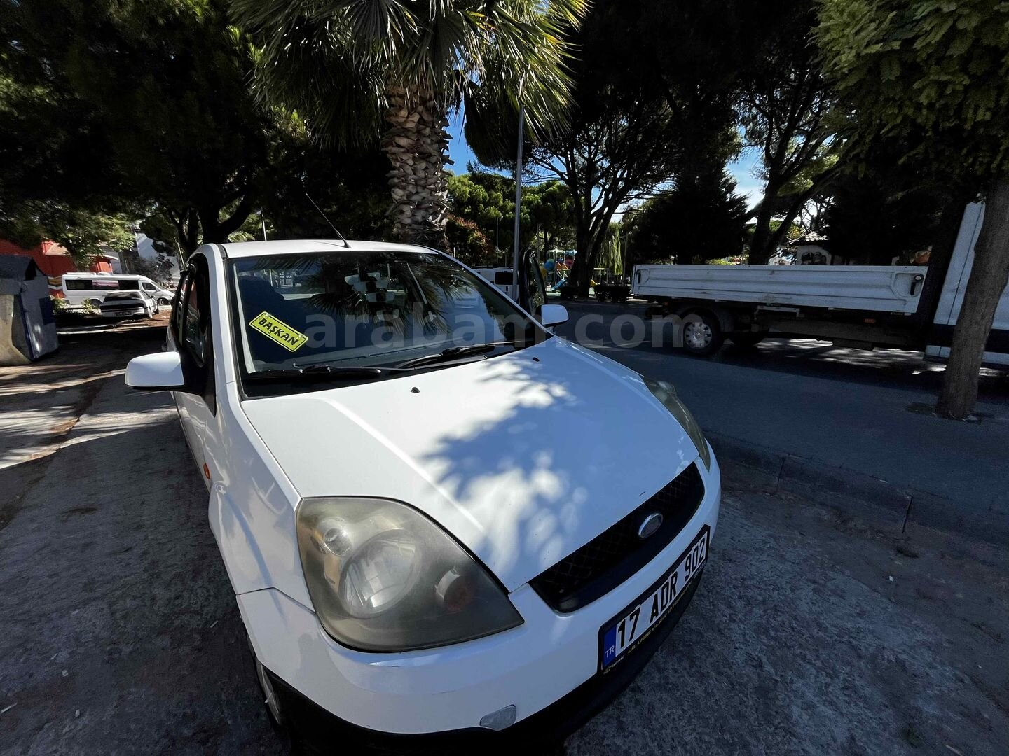 Sahibinden Ford Fiesta 1.4 TDCi Comfort 2006 Model Balıkesir 262.000 km Beyaz 6