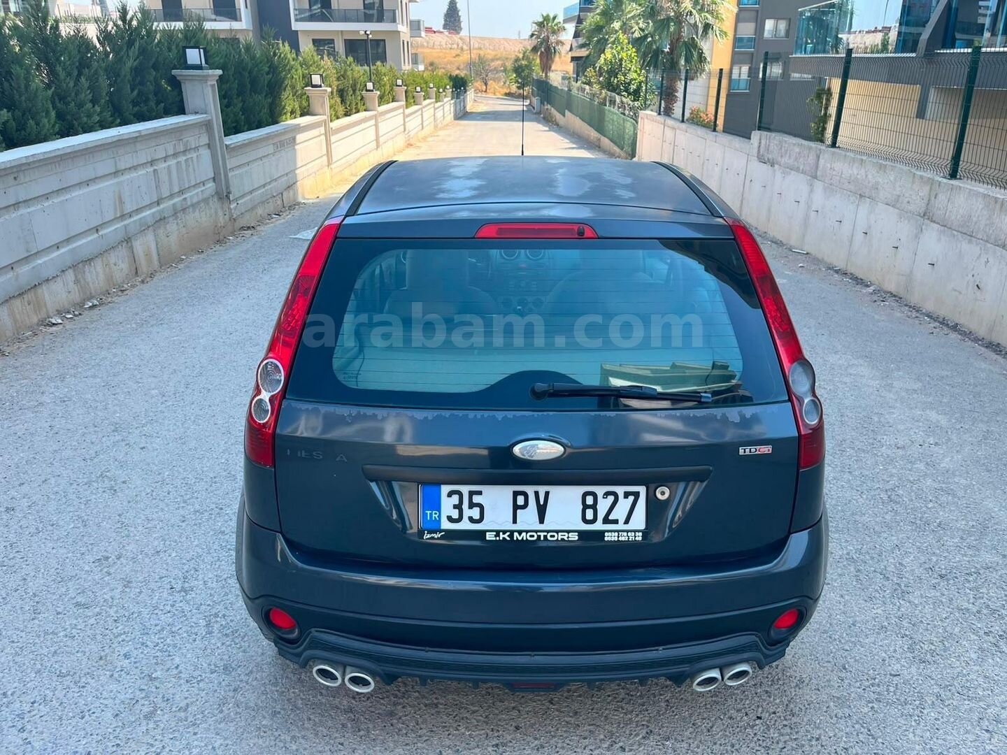 Galeriden Ford Fiesta 1.4 TDCi Comfort 2006 Model İzmir 189.000 km Füme 7