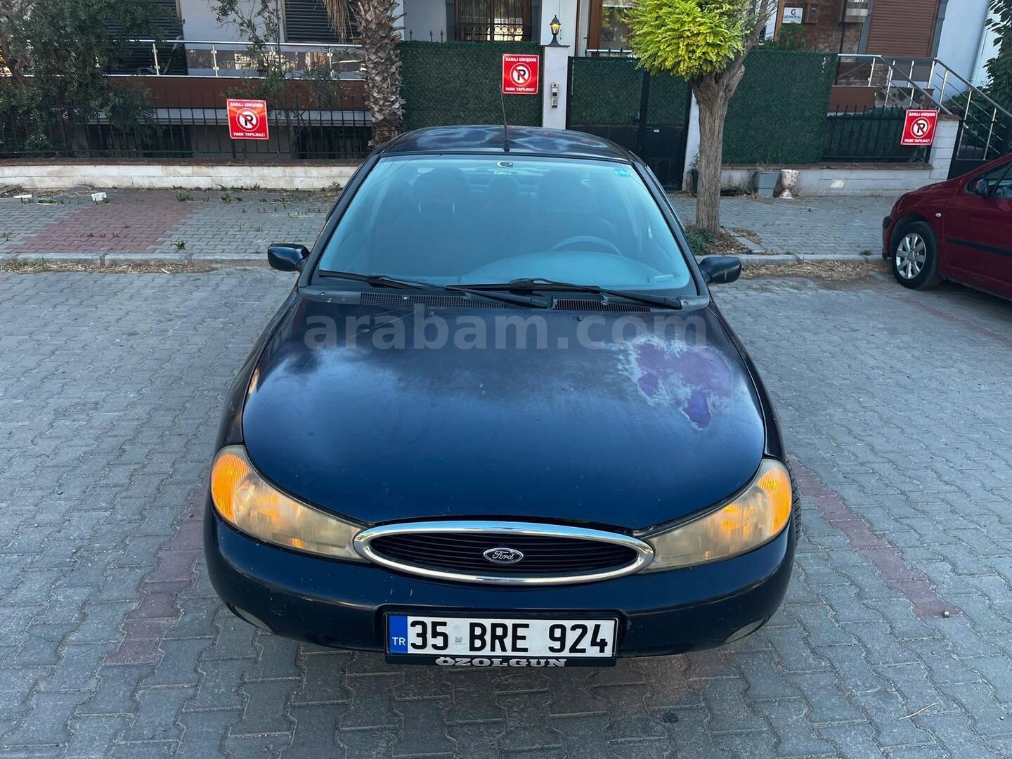 Galeriden Ford Mondeo 2.0 Ghia 1998 Model İzmir 186.000 km Lacivert 2
