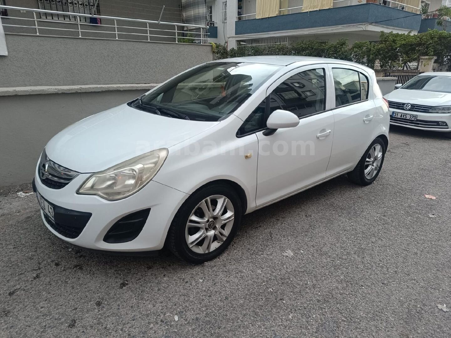 Sahibinden Opel Corsa 1.2 Twinport Essentia 2012 Model Hatay 157.000 km Beyaz 3