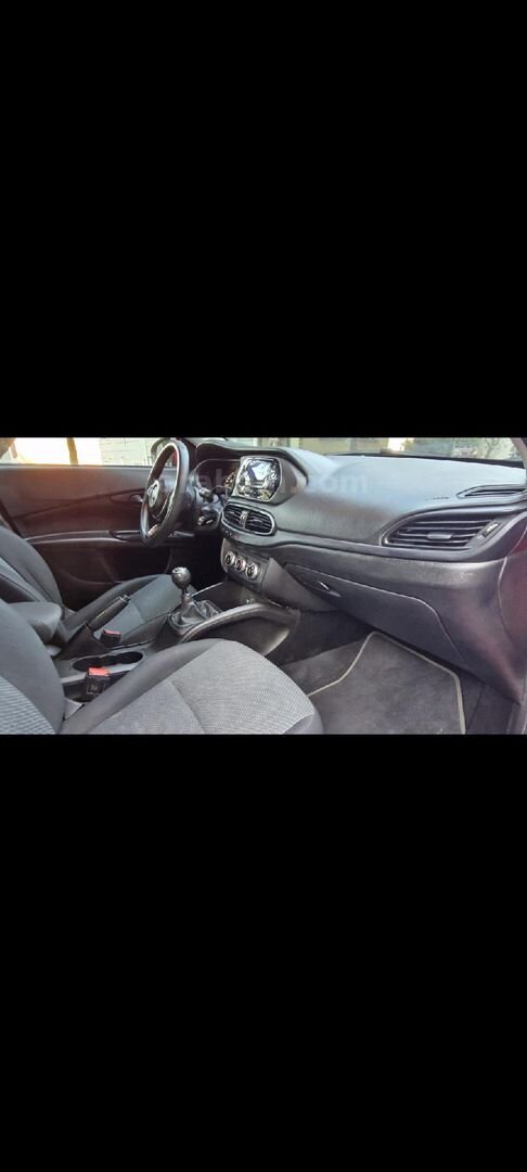 Sahibinden Fiat Egea 1.4 Fire Easy 2021 Model İstanbul 128.000 km Kırmızı 5