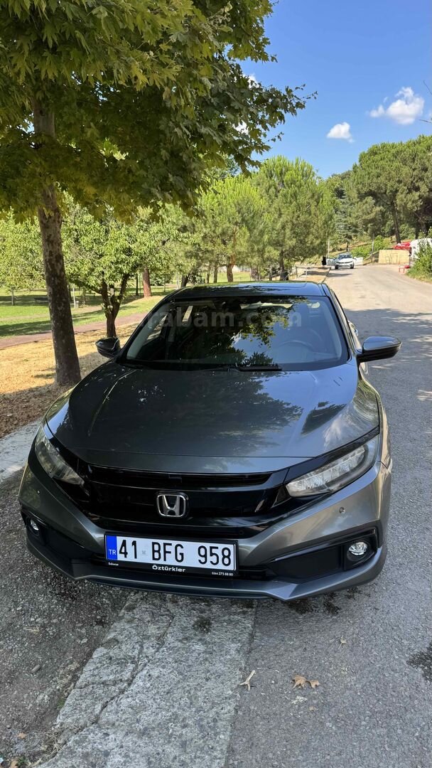 Sahibinden Honda Civic 1.6i VTEC Eco Executive 2020 Model 1