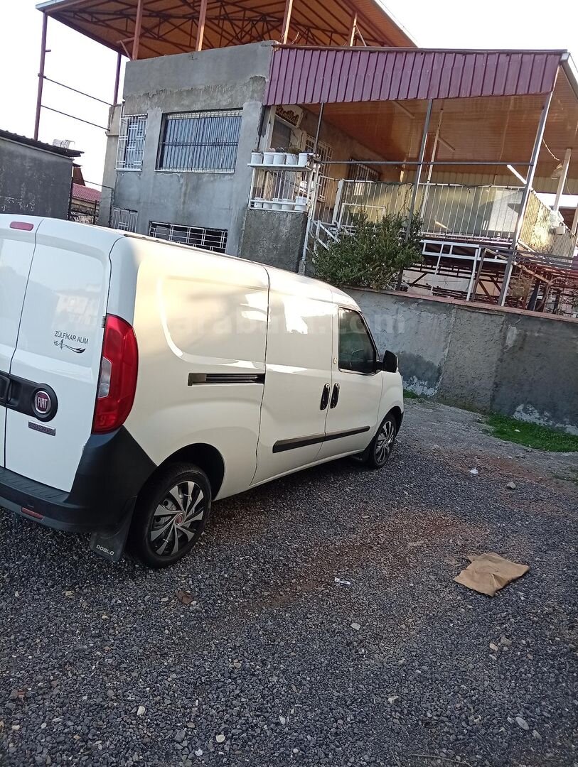 Sahibinden Fiat Doblo Cargo 1.6 Multijet Maxi XL Plus 2023 Model 3