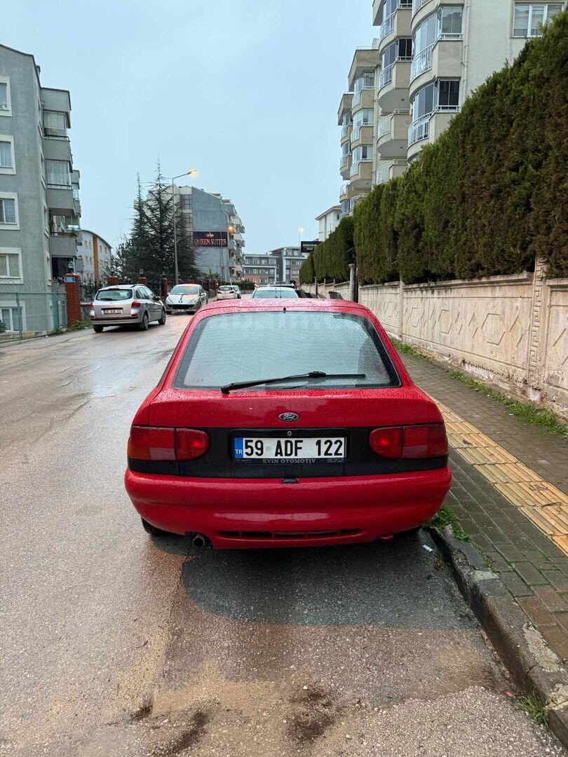 Sahibinden Ford Escort 1.6 CL 1997 Model 7