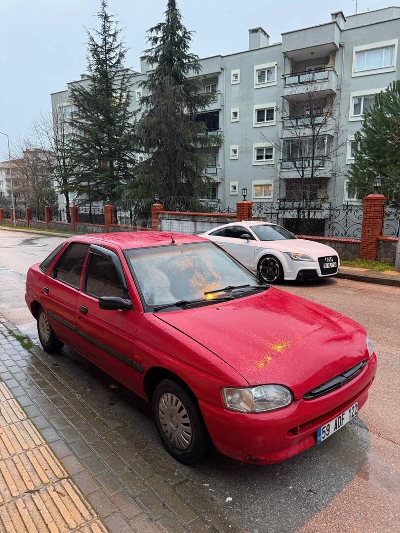 Sahibinden Ford Escort 1.6 CL 1997 Model 1