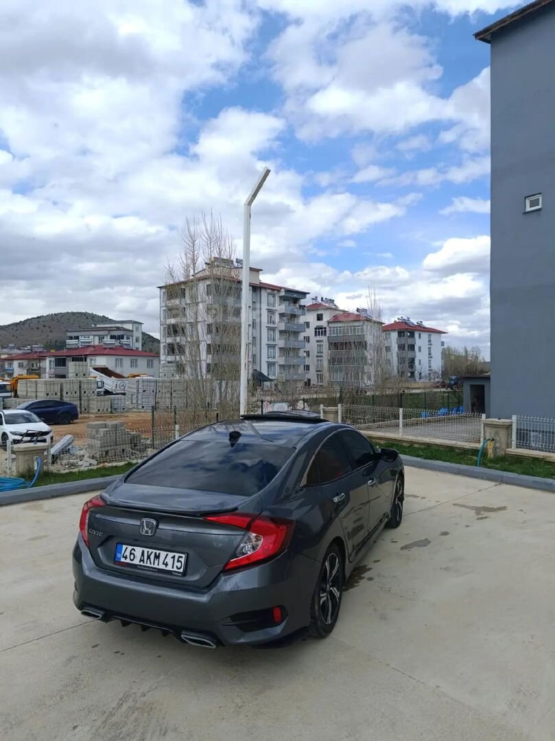 Sahibinden Honda Civic 1.6i VTEC Executive 2021 Model 3