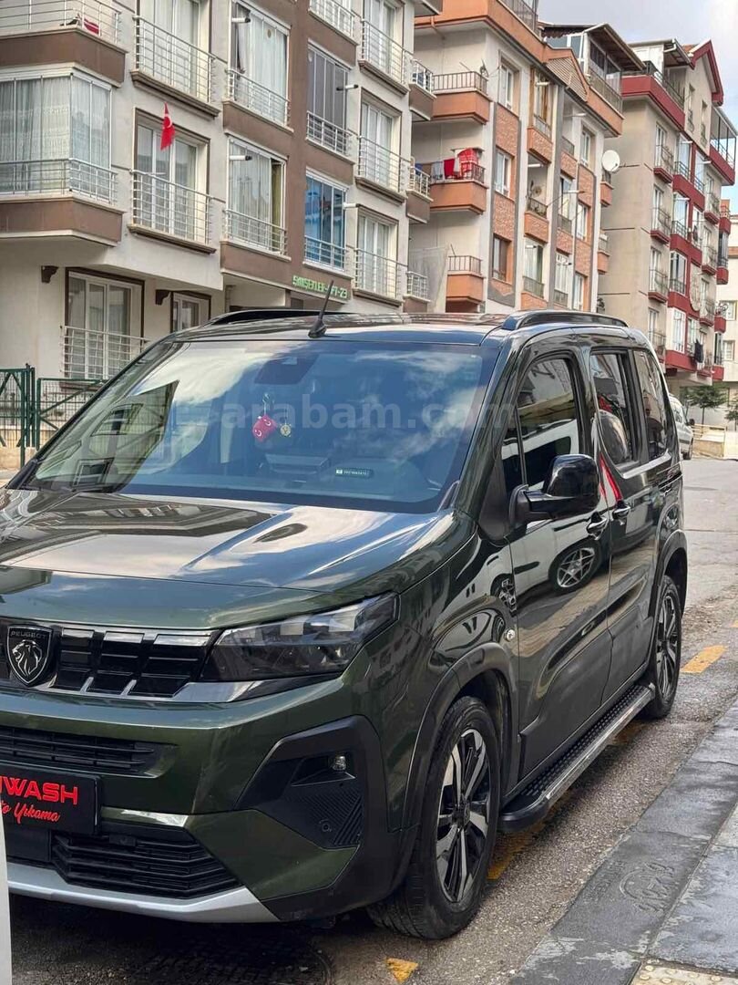 Sahibinden Peugeot Rifter 1.5 BlueHDI GT 2025 Model 1