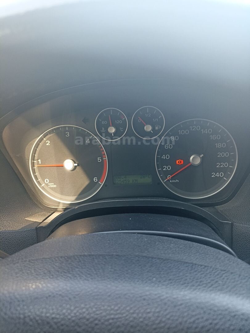 Sahibinden Ford Focus 1.6 TDCi Ghia 2006 Model 4