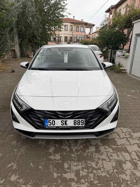 Sahibinden Hyundai i20 1.4 MPI Style 2023 Model