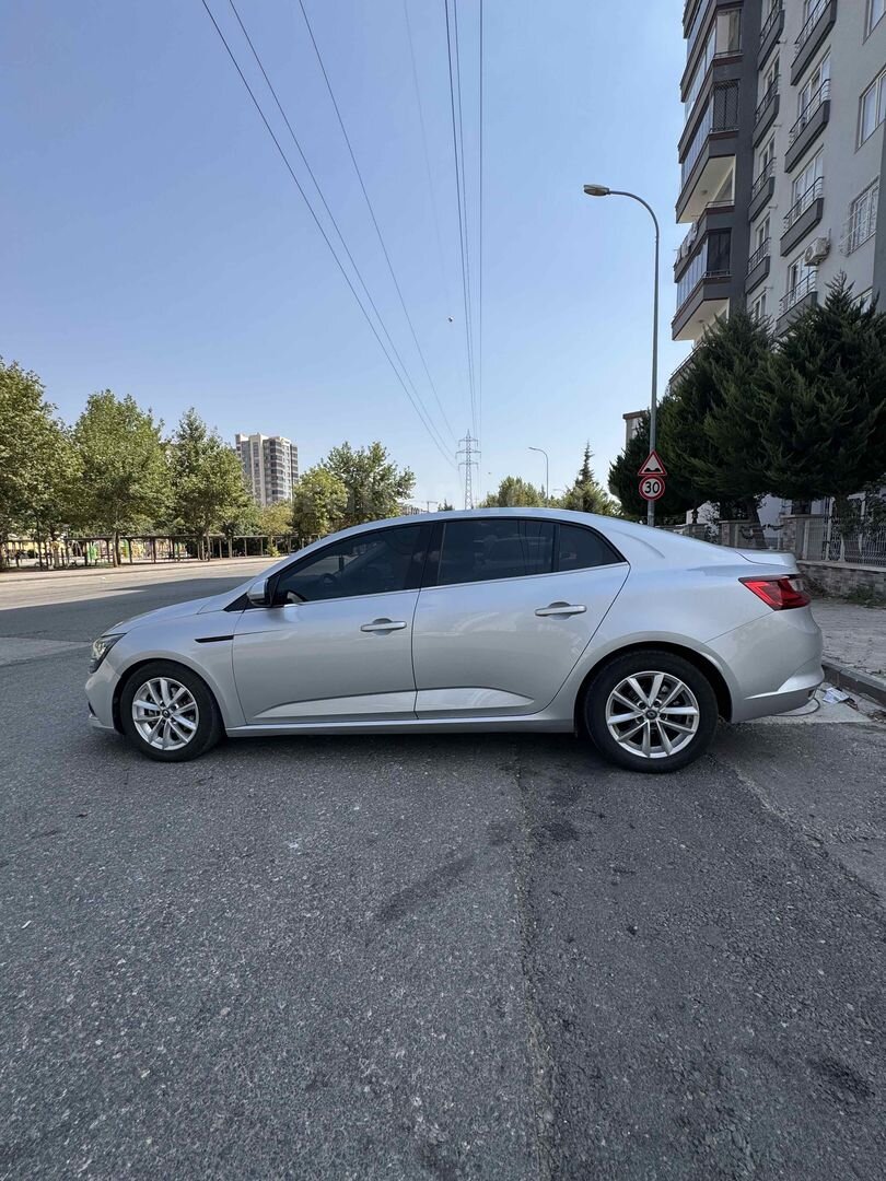 Sahibinden Renault Megane 1.5 dCi Touch 2018 Model 3