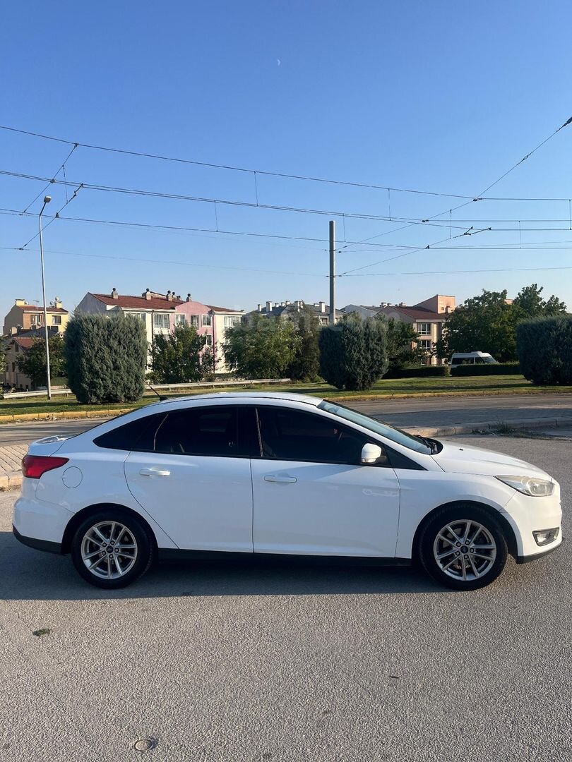 Sahibinden Ford Focus 1.6 TDCi Trend X 2015 Model 4