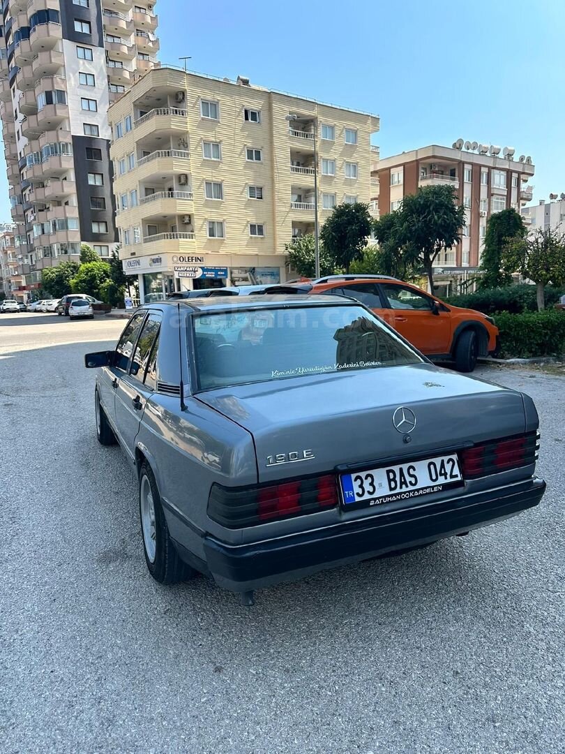 Sahibinden Mercedes - Benz 190 E 2.0 1988 Model 303.000 km Gri (Gümüş) 5