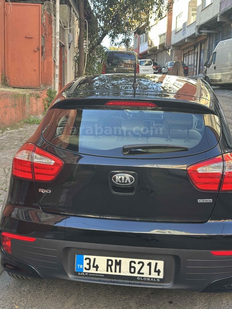 Sahibinden Kia Rio 1.4 CRDi Concept Plus 2016 Model İstanbul 37.000 km Siyah 3
