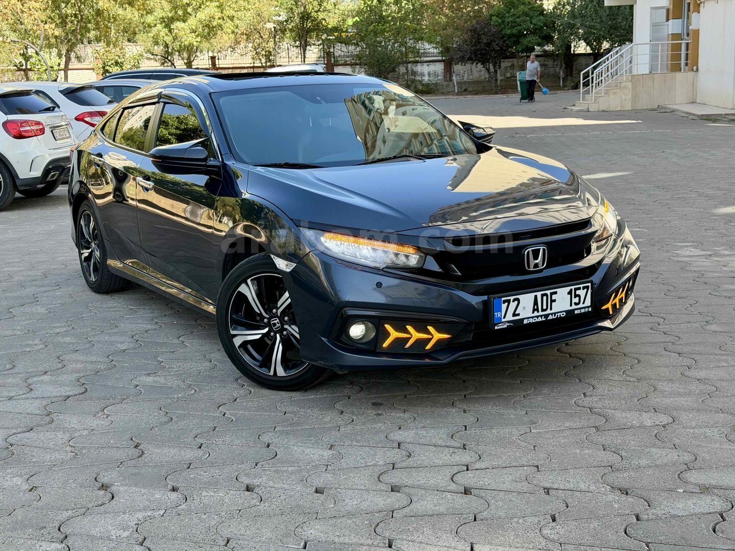 Sahibinden Honda Civic 1.6i VTEC Executive 2021 Model 243.000 km Mavi (metalik) 3