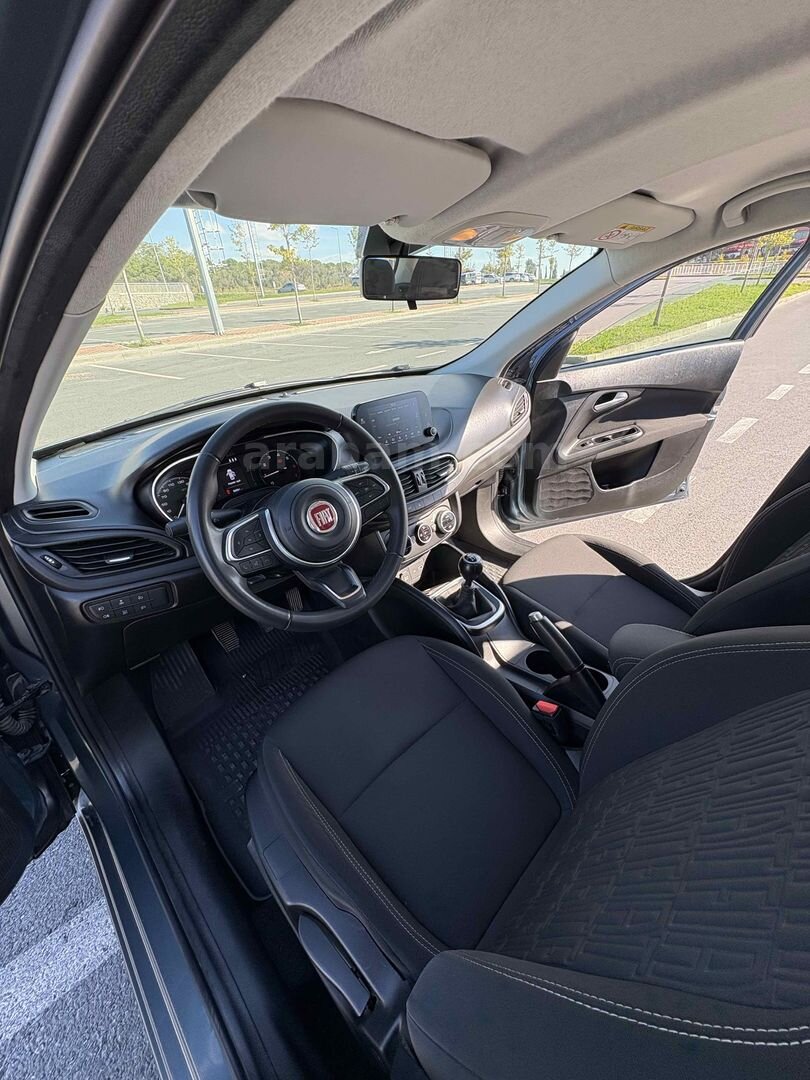 Sahibinden Fiat Egea 1.4 Fire Urban 2023 Model 5