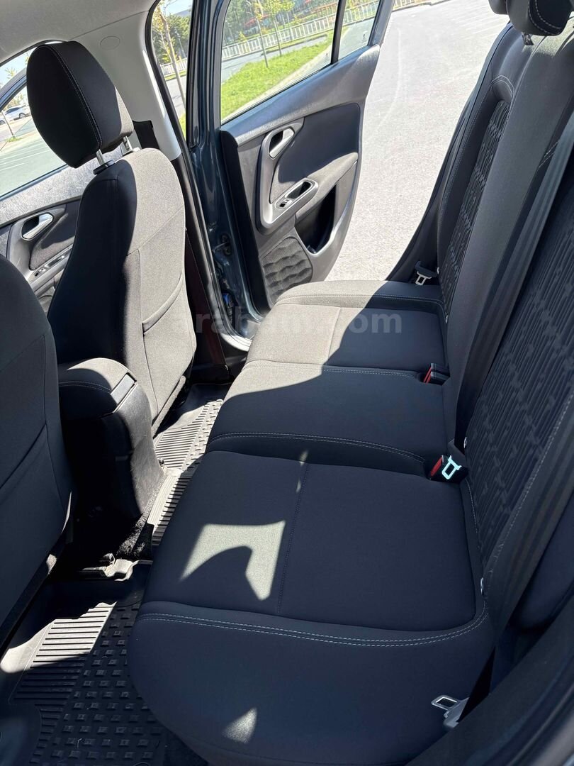 Sahibinden Fiat Egea 1.4 Fire Urban 2023 Model 6