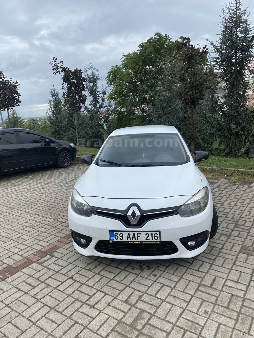 Sahibinden Renault Fluence 1.5 dCi Touch 2015 Model 227.000 km Beyaz 6
