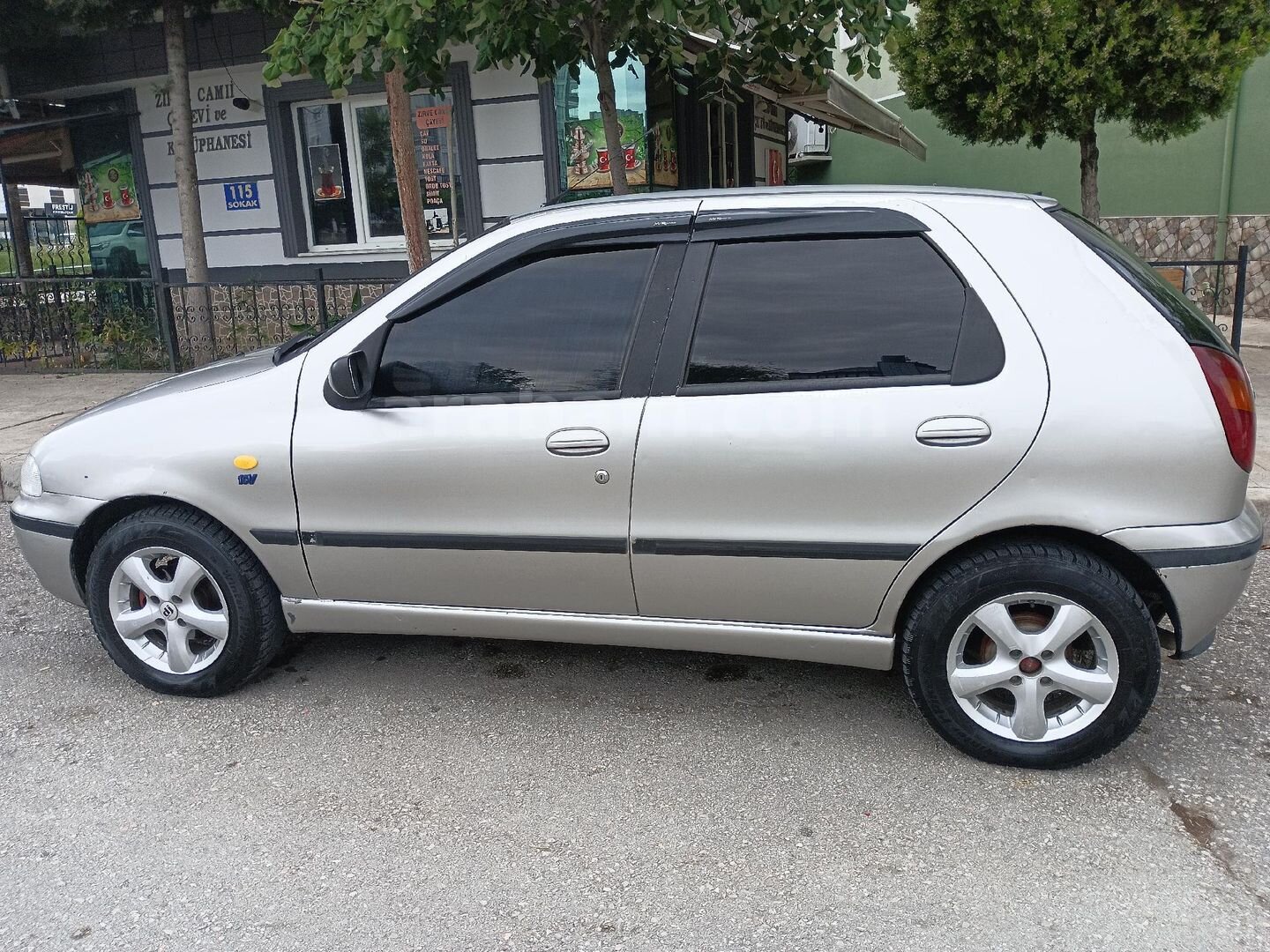 Sahibinden Fiat Palio 1.6 HL 2000 Model 2