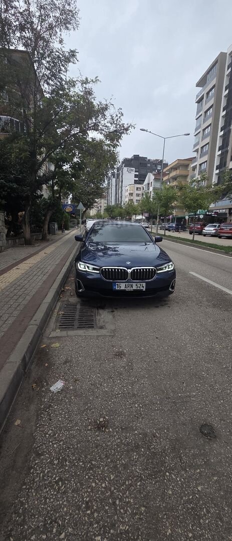 Sahibinden BMW 5 Serisi 520i Luxury Line 2021 Model 2