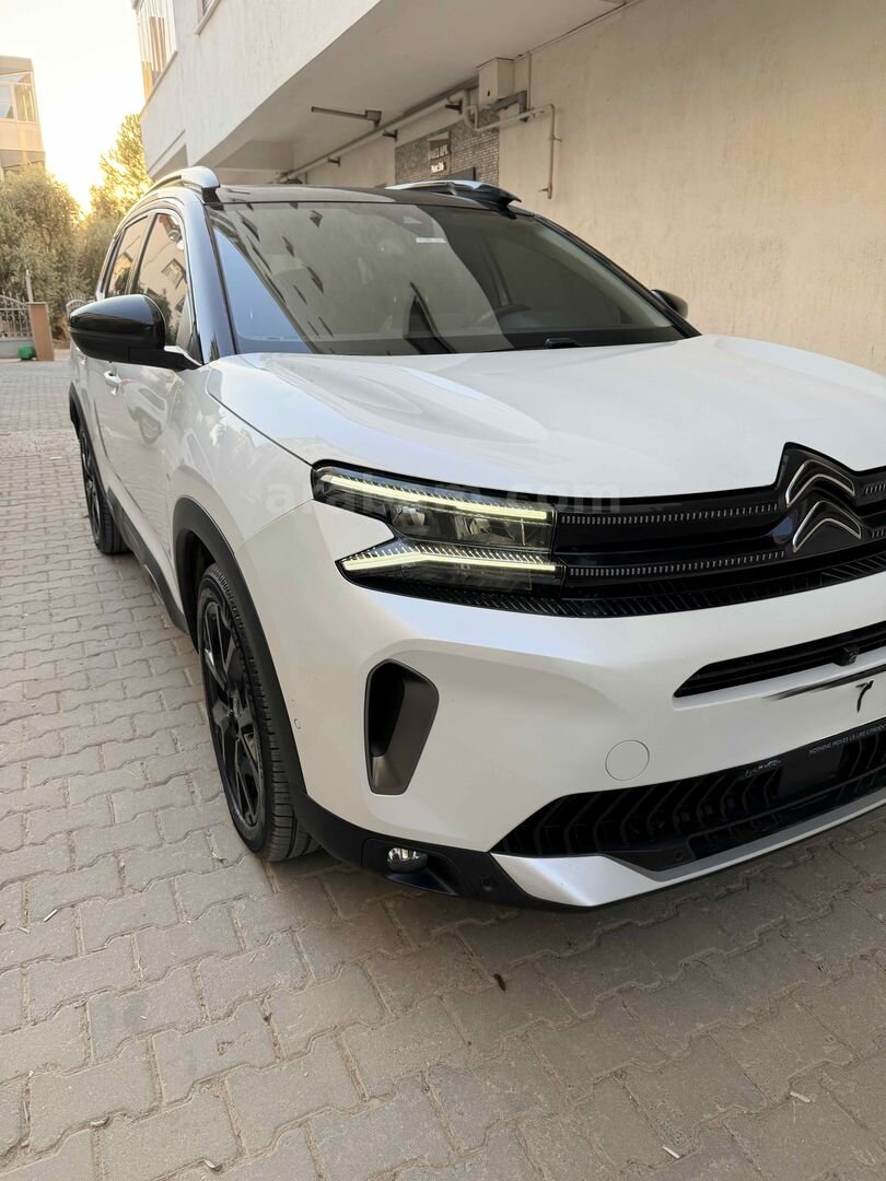 Sahibinden Citroen C5 Aircross 1.5 BlueHDI Shine Bold 2023 Model 1