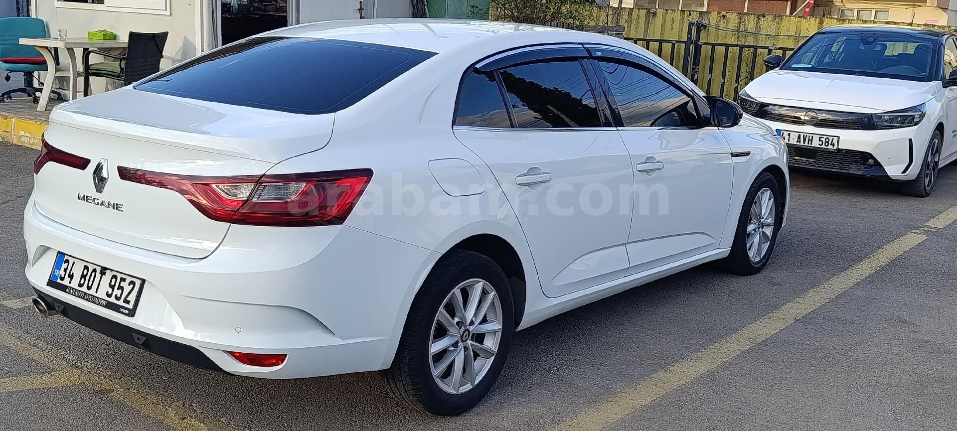 Sahibinden Renault Megane 1.5 dCi Touch 2018 Model 3