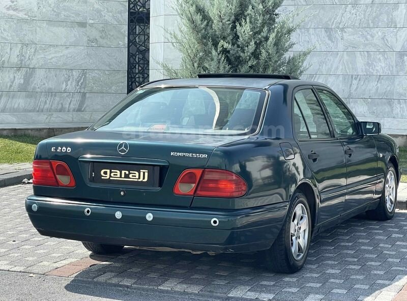 Galeriden Mercedes - Benz E 200 Classic 1996 Model Kayseri 3